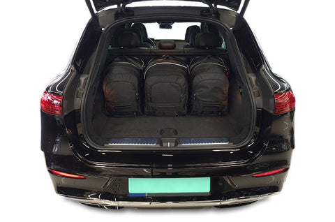 Alt-tekst: "5-delige Reistassen Set op maat voor MERCEDES-BENZ EQS SUV 2022+, 30% meer bagageruimte, 3 trolleys, 2 sporttassen, gratis verzending NL & BE