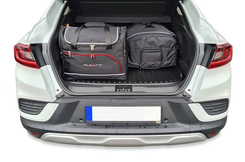 Perfect passende 4-delige Reistassen Set voor RENAULT ARKANA HYBRID 2021+ met 30% meer bagageruimte, gratis verzending & 3 jaar garantie.
