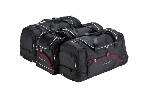 Reistassen Set op maat TOYOTA COROLLA CROSS HEV 2022+, 30% meer bagageruimte, 4 tassen (2 trolleys, 1 sporttas, 1 handbagage), gratis verzending NL & BE, 3 jaar garantie.